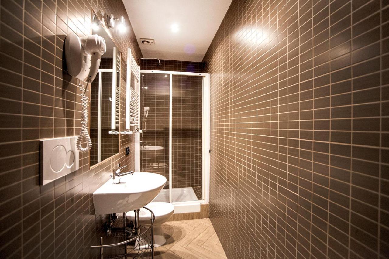 Funny Rooms Rome Bagian luar foto